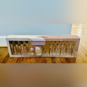 Tiktok Famous Glitz & Glam Brush Set (26 pieces) Glitter Bling